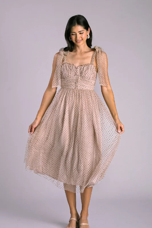 Discount Mania Georgina Tulle Midi Dress