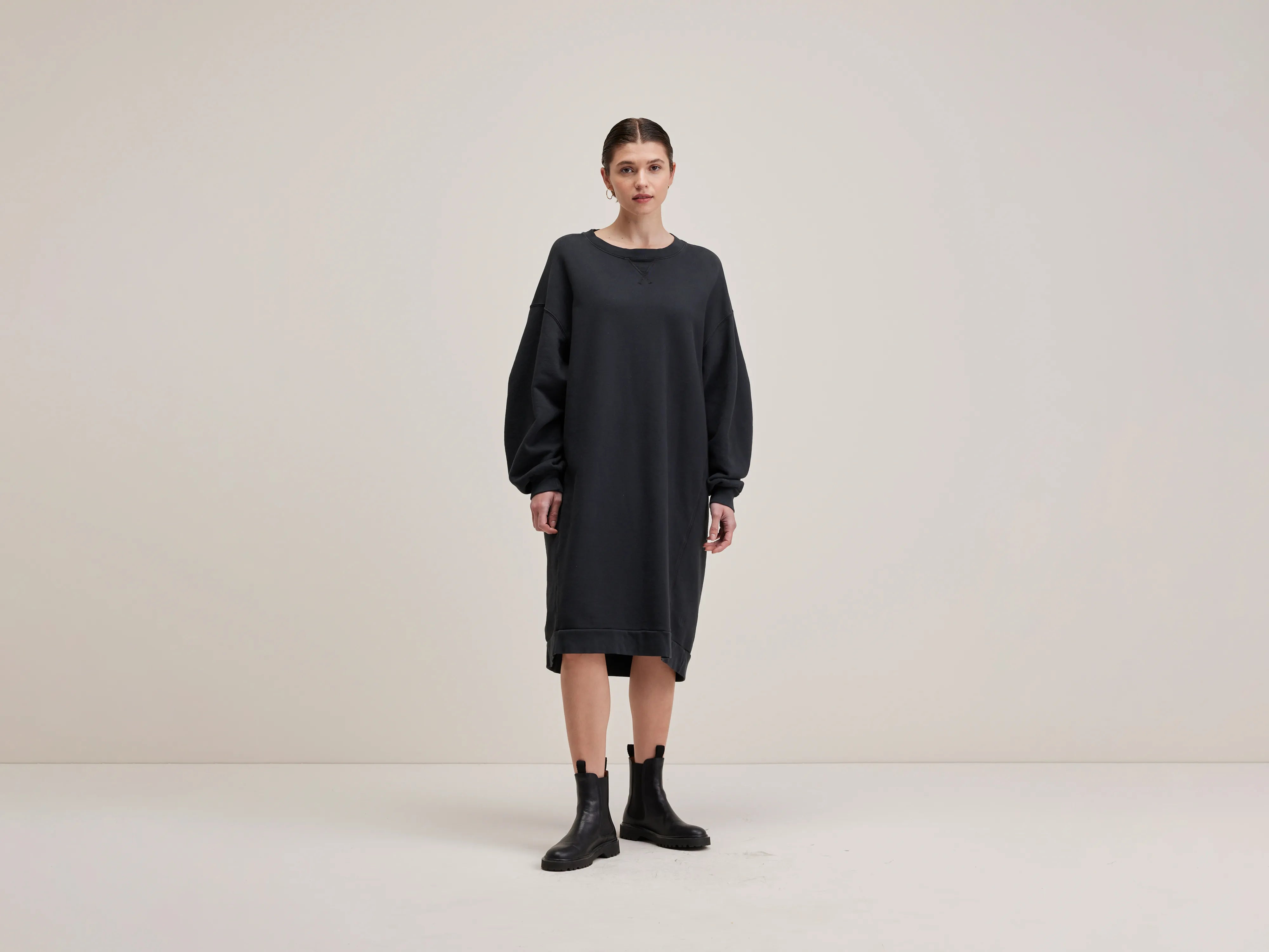 Price Break Vrizzie sweatshirt dress (242 / W / BLACK BEAUTY)