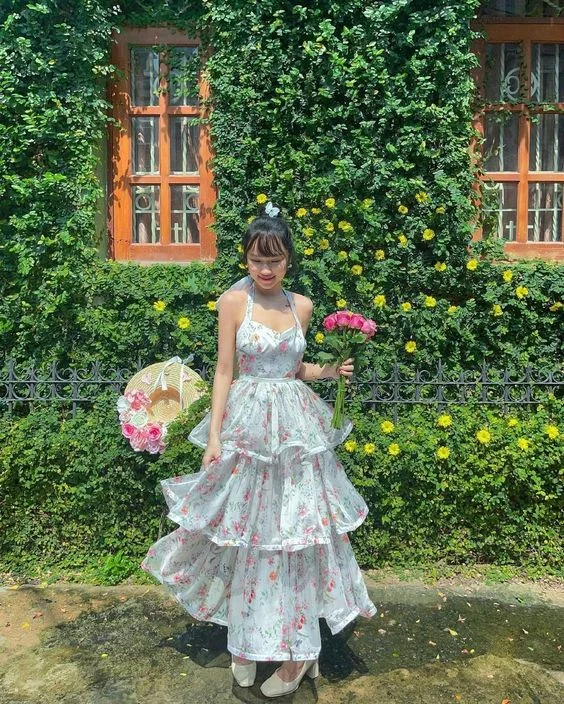 Discount Mania Floral A-Line Halter Layered Long Party Dress Birthday Outfit,DP1849