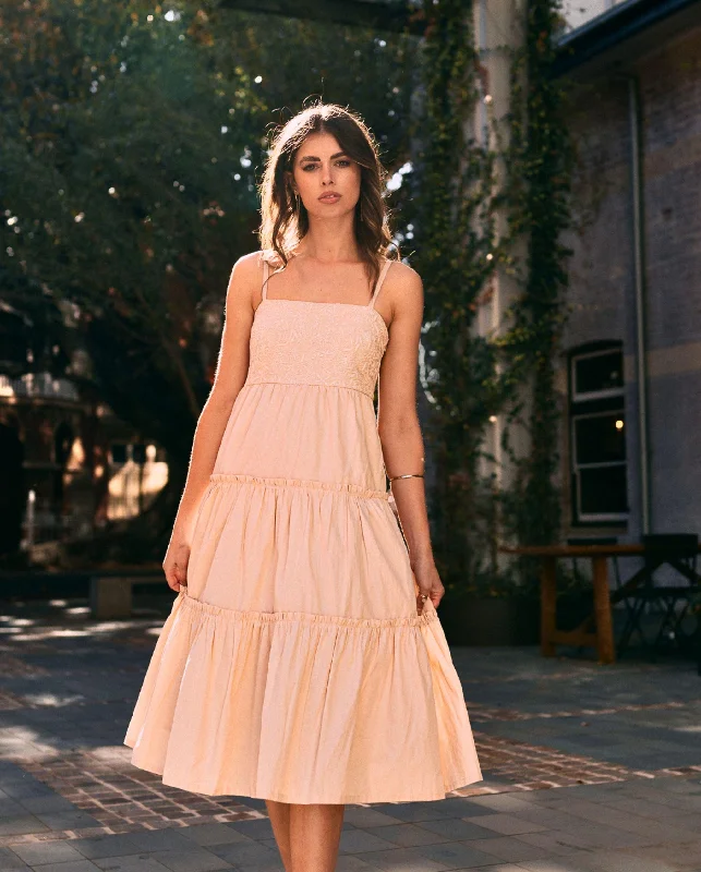 Mega Deal Zaafira Tiered Midi Dress