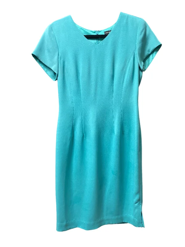 Epic Deals Aqua Dress Casual Short Valerie Stevens, Size 4