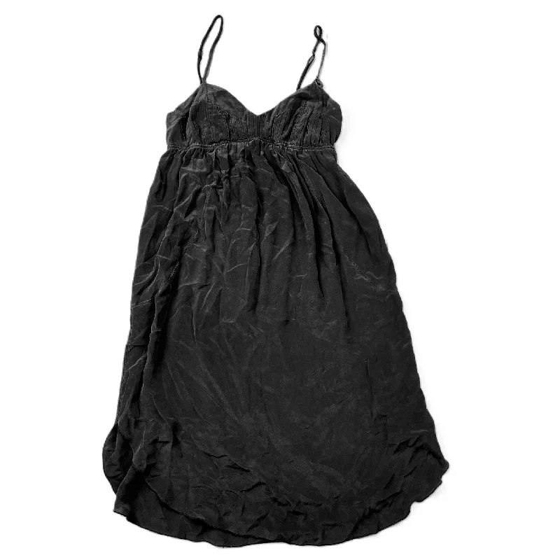 Closeout Sale Black Dress Casual Short By Wilfred, Size: S