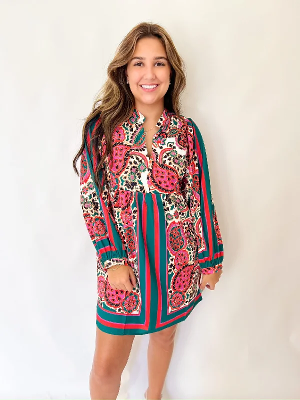 Deal Frenzy Paisley Scarf Batwing Dress