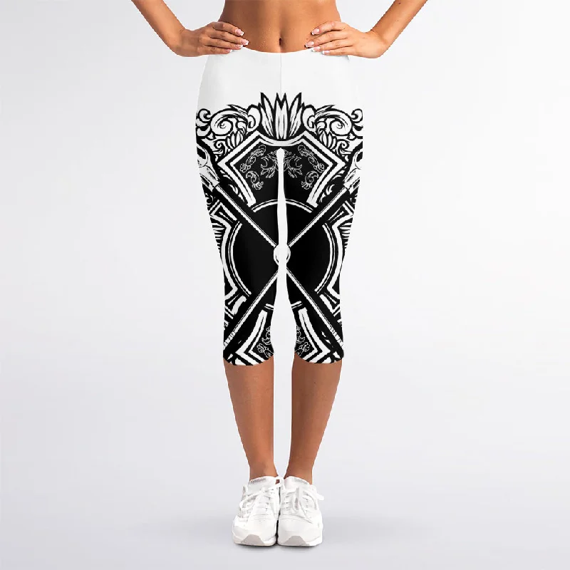 Midnight Madness Lacrosse Sticks And Ornate Wing Print Women's Capri Leggings