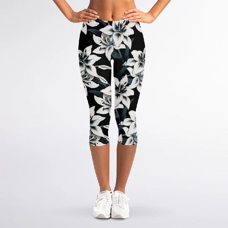 Customer Appreciation Sale Lily Floral Pattern Print Women's Capri Leggings