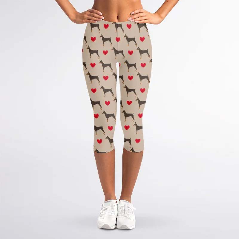 Act Fast Love Dobermann Pattern Print Women's Capri Leggings