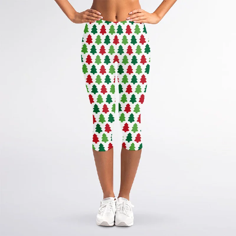Steals and Deals Merry Christmas Tree Pattern Print Women's Capri Leggings