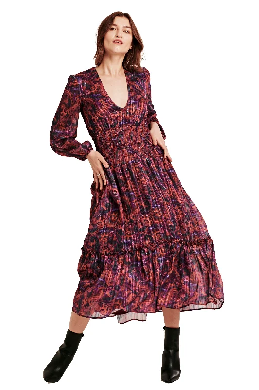 Blowout Deals AMELLIA DEEP V DRESS PLUM PAISLEY