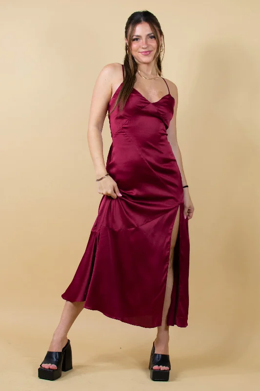 Must-Have Deals Chic Romance Dress in Burgundy