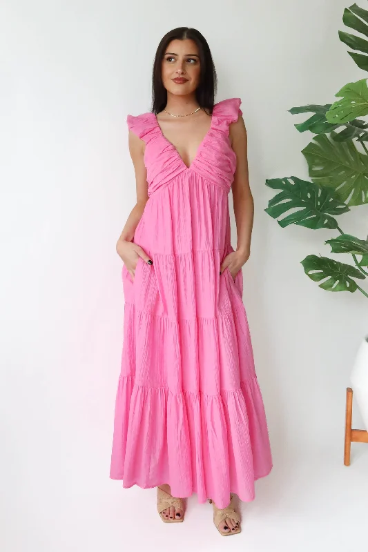 Final Markdown Getaway Dress in Pink