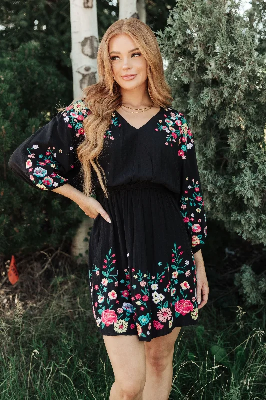 Super Sale Happy To See You Floral Embroidered Dress