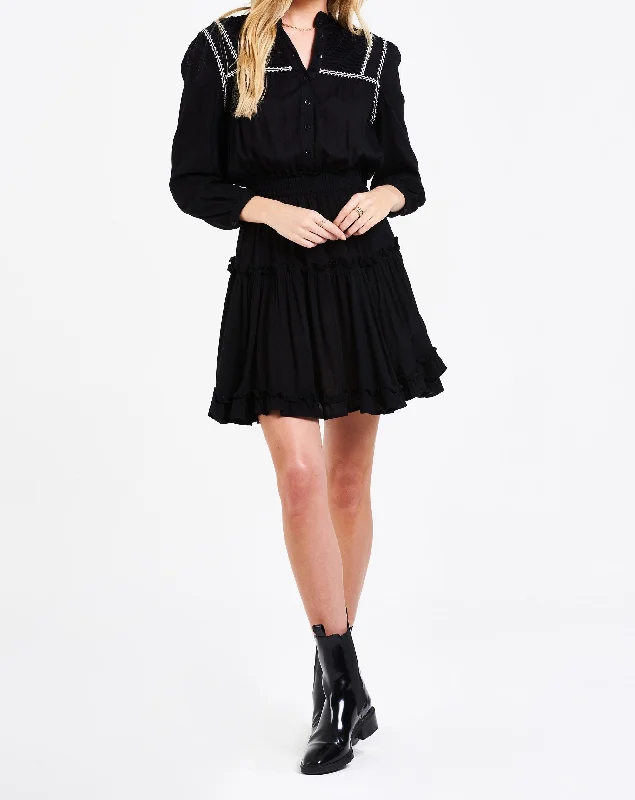 Don't Wait LONDYN EMBROIDERY TAPE DRESS NIGHT STAR