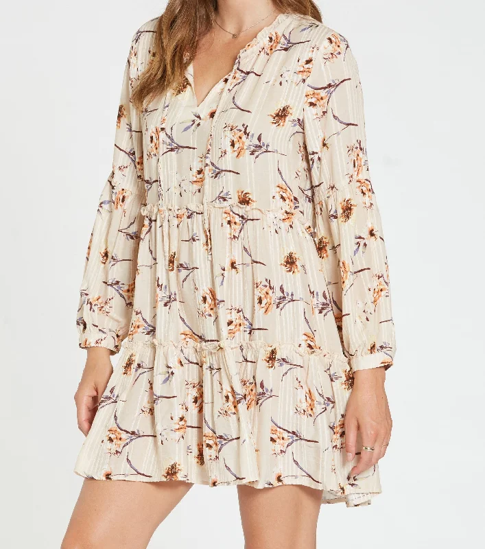 Fantastic Deals LUCY TIERED DRESS IN PEACH BLOSSOM