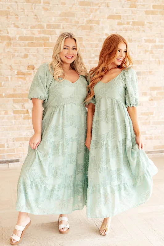 Unbeatable Prices Power of the Babe Tiered Balloon Sleeve Dress