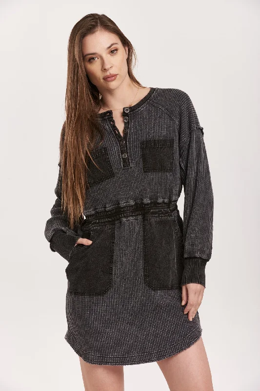 Deal Frenzy SHIRA THERMAL RAGLAN SLEEVE DRESS BLACK